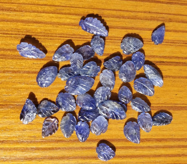 Natural Tanzanite Leaf Carving Beads/Tanzanite Gemstone/5-7mm Tanzanite Carvings/Loose Gemstone/Drilled Stones/Necklace Beads Jewelry